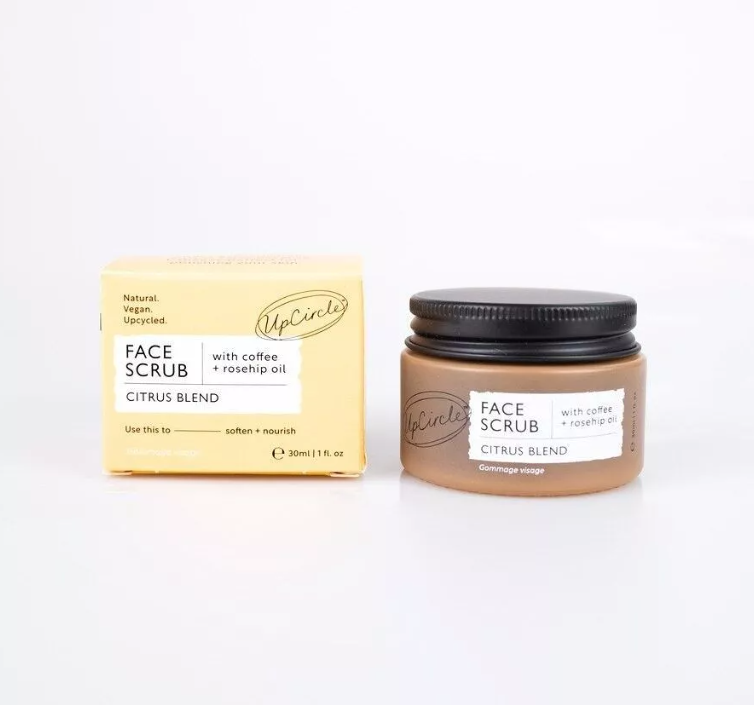 FACE SCRUB CITRUS CON CAFÉ Y ACEITE DE ROSA MOSQUETA - TAMAÑO DE VIAJE - SMELLA