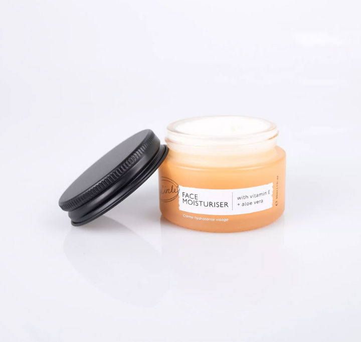 CREMA HIDRATANTE FACIAL CON VITAMINA E Y ALOE VERA - TAMAÑO DE VIAJE