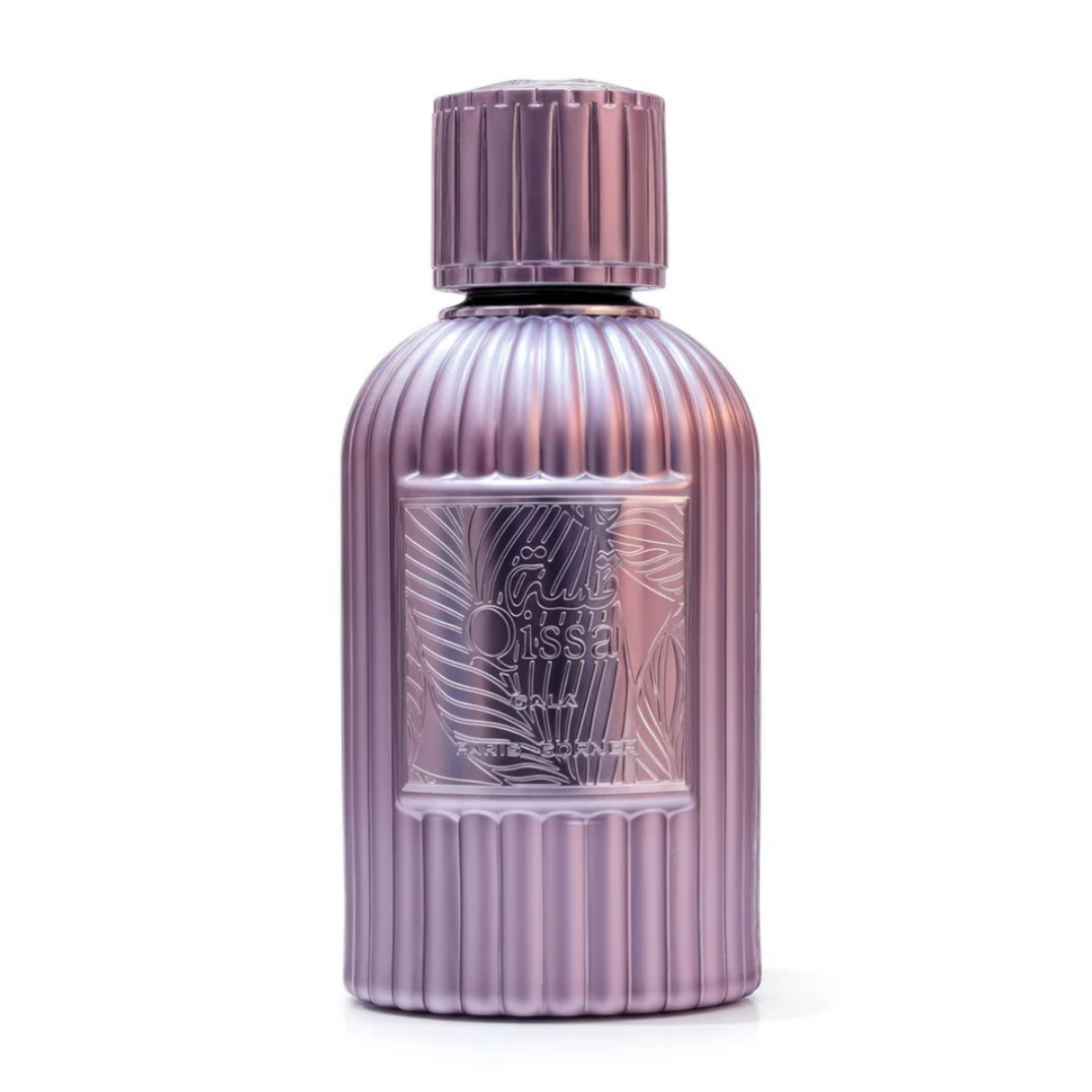 Perfume unisex Qissa Bali de Paris Corner – Eau de Parfum exótico y sensual en frasco lila metalizado con diseño elegante, fragancia inspirada en la esencia tropical de Bali